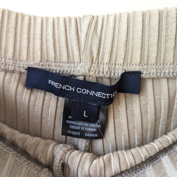 French Connection Ribbed Flared Leggings - Picture 6 of 7